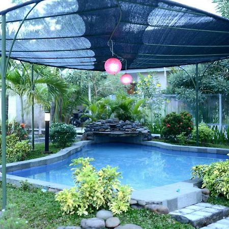 Reddoorz Syariah Plus Near Banyuwangi Airport מראה חיצוני תמונה